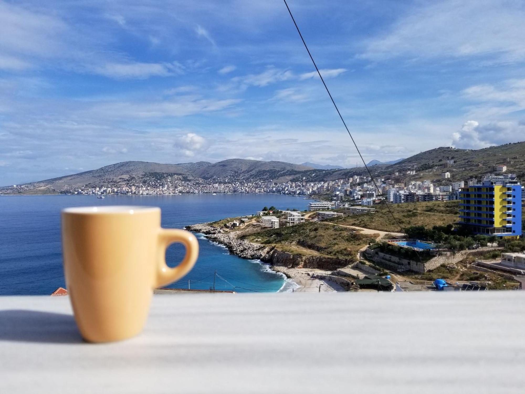 Appartement Vila Sulozeqi à Saranda Extérieur photo