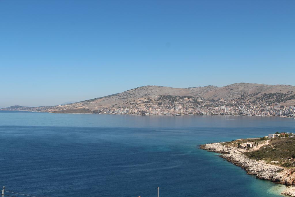 Appartement Vila Sulozeqi à Saranda Extérieur photo