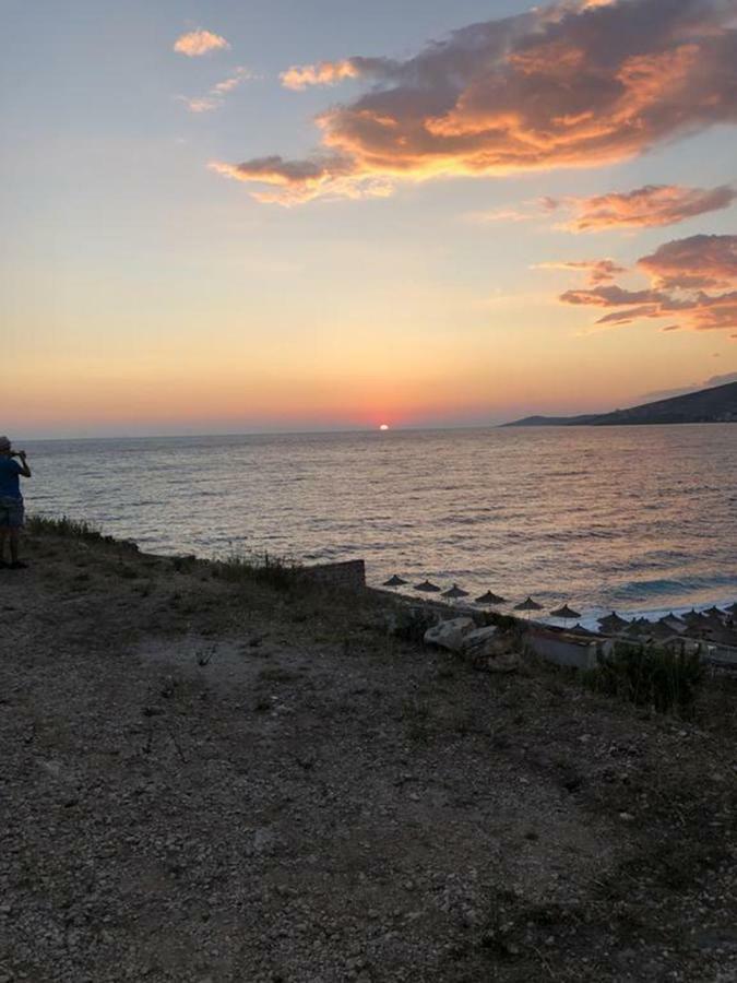 Appartement Vila Sulozeqi à Saranda Extérieur photo